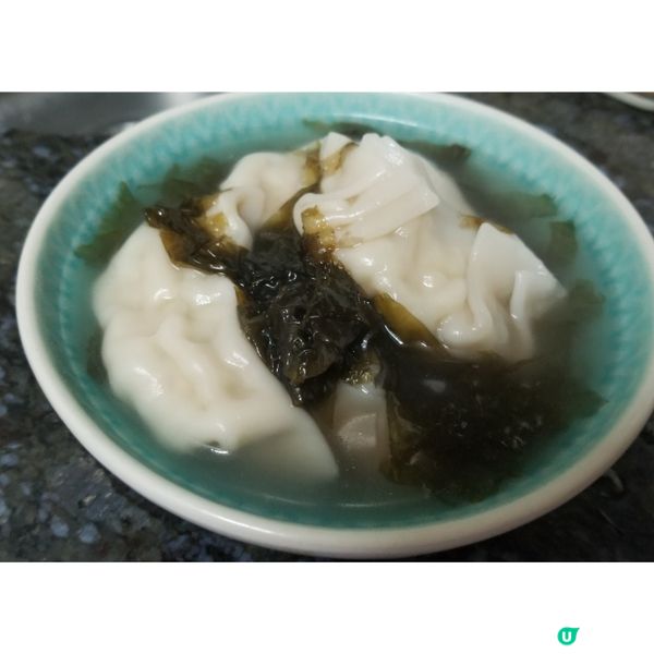 晚餐 : 避風塘三文魚鰭 番茄炒滑蛋 紫菜酸菜餃湯