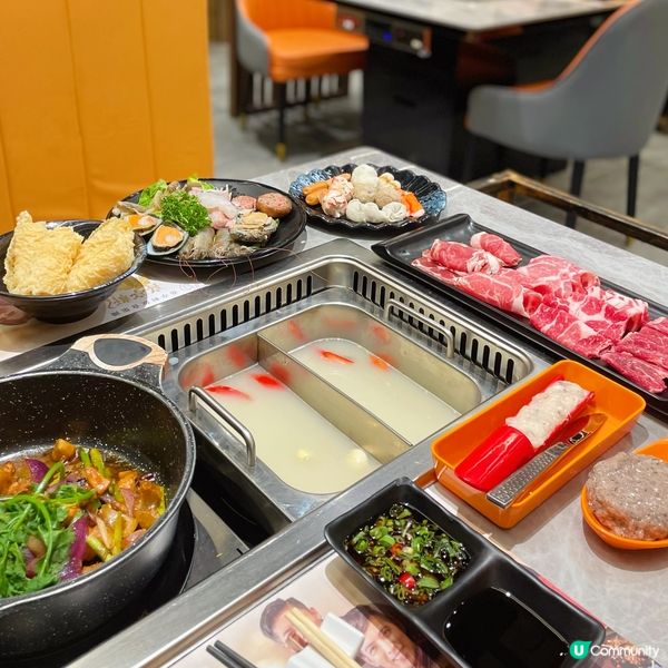 天氣一轉涼就想約朋友食大餐，於是黎到旺角呢間中菜廳食晚飯～～