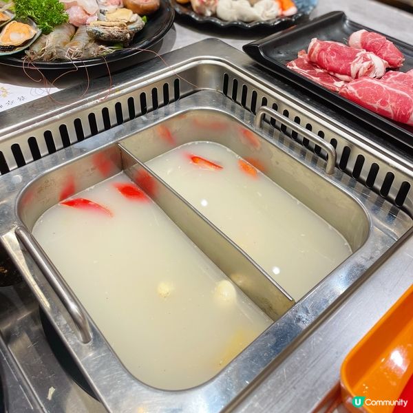 天氣一轉涼就想約朋友食大餐，於是黎到旺角呢間中菜廳食晚飯～～