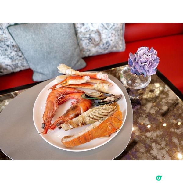 四季酒店大堂酒吧 Argo自從去年裝修重開後，中午時段的自助...