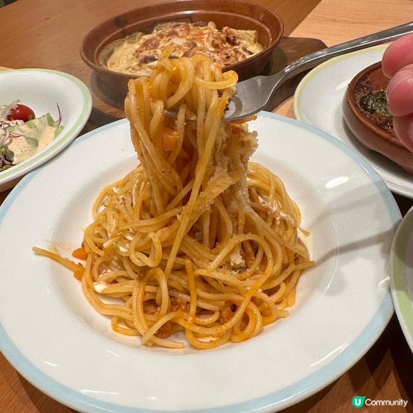 聖誕節首試薩莉亞 #香草牛油焗田螺 ，份量精巧但啖啖濃汁！食...