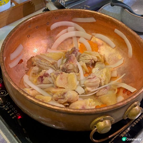 呢個炸魚皮即點即制脆卜卜之余，重好香蛋黃嘅咸香味😋😋！放落呢...