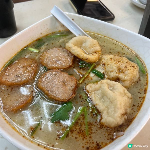 彩明街市的宏富雲南米線很好吃，一直都有幫襯開，今次第一次嘗了...