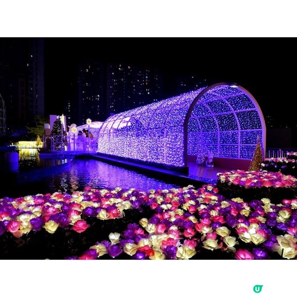 沙田新城市廣場 7樓空中花園是每年聖誕燈飾人氣打卡點，今年主...