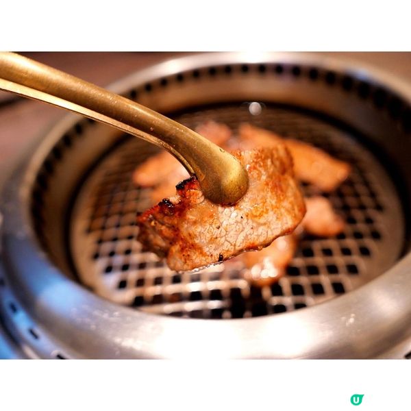 沙田新城市廣場 7樓空中花園是每年聖誕燈飾人氣打卡點，今年主...