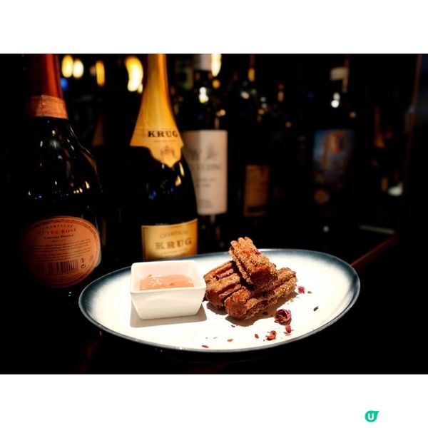 Tapas 是西班牙文化的象徵🇪🇸，也是西班牙菜的縮影，每個...