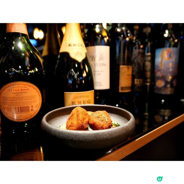 Tapas 是西班牙文化的象徵🇪🇸，也是西班牙菜的縮影，每個...