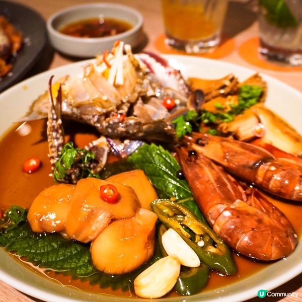 係銅鑼灣時代廣場戲院個層新開左間韓式居酒屋，menu包括韓牛...