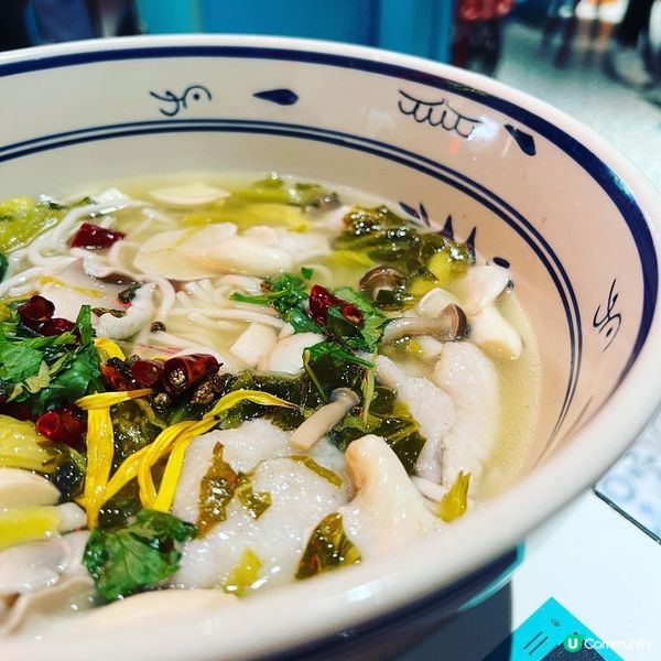 超多選擇的中菜餐廳😋 黑松露小籠包超特別！