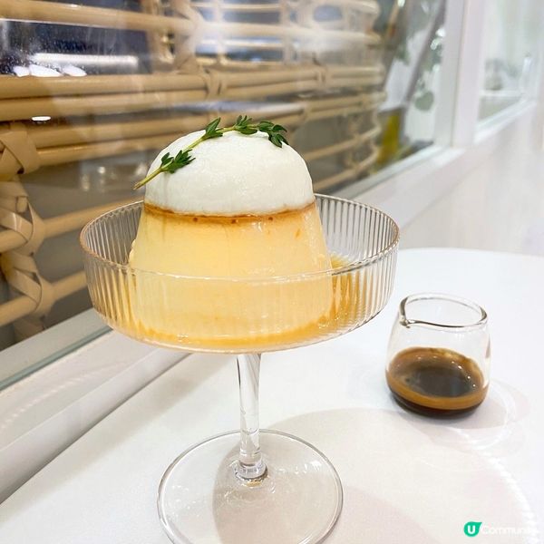 【灣仔​​】純白休閒風輕食CAFE