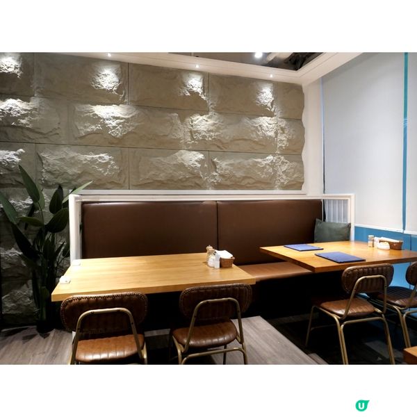 香港浸會大學校園高質西餐廳 