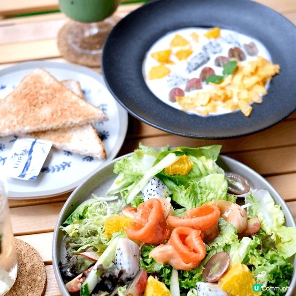 夏日美食！初夏消暑解渴熱門菜式推介～輕盈雜莓乳酪碗 / 麝香葡萄冰 / 煙三文魚冷盤 / 水果梳乎厘！