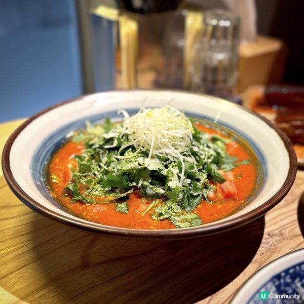 Yummy立体派拉麵！