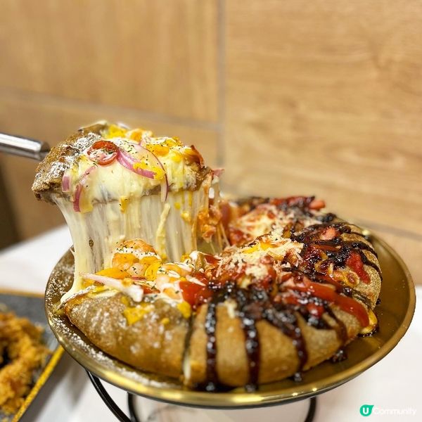 銅鑼灣超誇張拉絲芝士Pizza炸雞店🍕🍗🧀