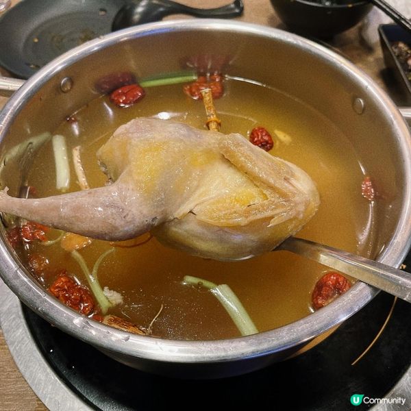 必試火焰牛尾煲同鷓鴣湯