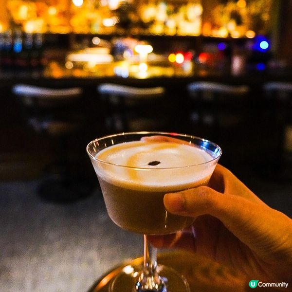 打開神秘大門後的地下酒吧 Hugger Mugger 🍸🍹