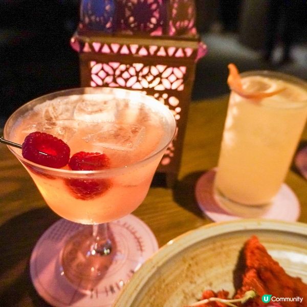 打開神秘大門後的地下酒吧 Hugger Mugger 🍸🍹