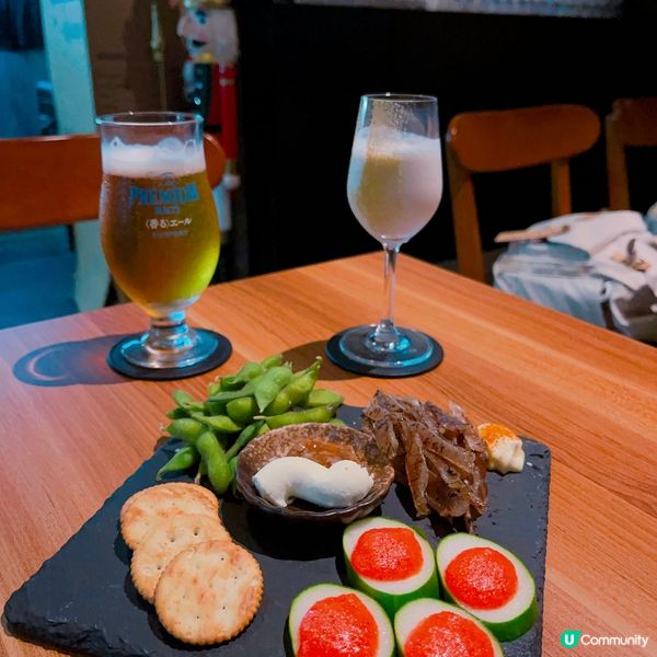 集酒吧與美食於一身，岩哂我地黎chill一chill~