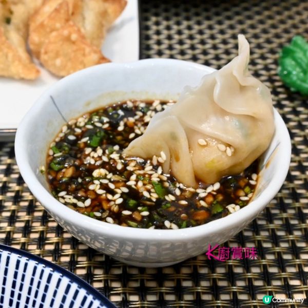 ✨餡料飽滿家常豆腐餃子 ✨自調餃子醬汁更添美味✨