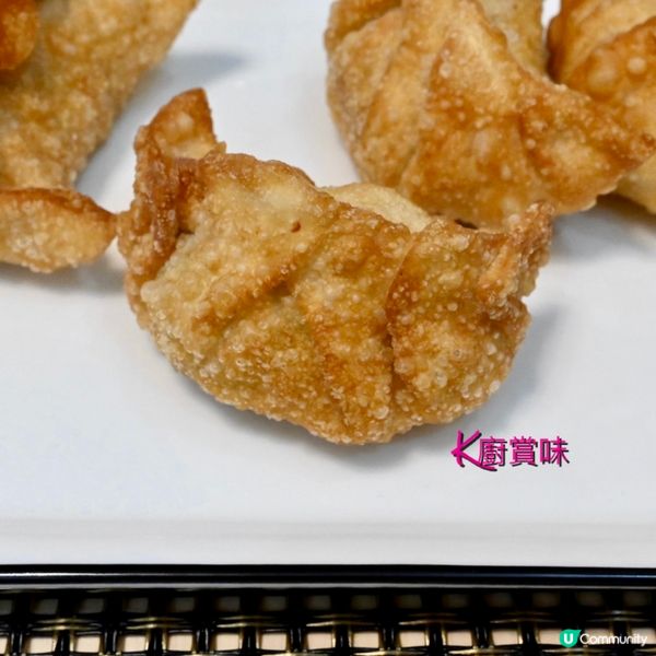 ✨餡料飽滿家常豆腐餃子 ✨自調餃子醬汁更添美味✨