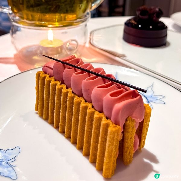 享負盛名！經典焦糖酥皮拿破崙