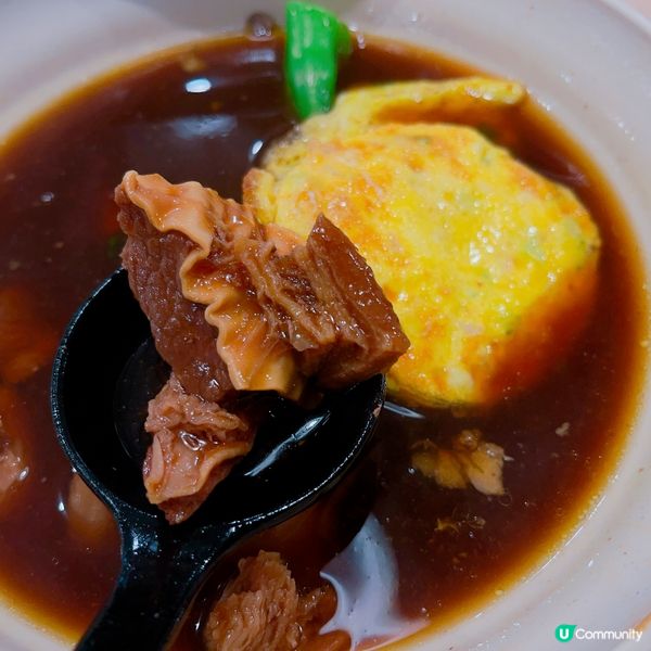 瑞士汁味道香甜，雞翼醃得入味，滑溜多汁，真正皮滑肉嫩