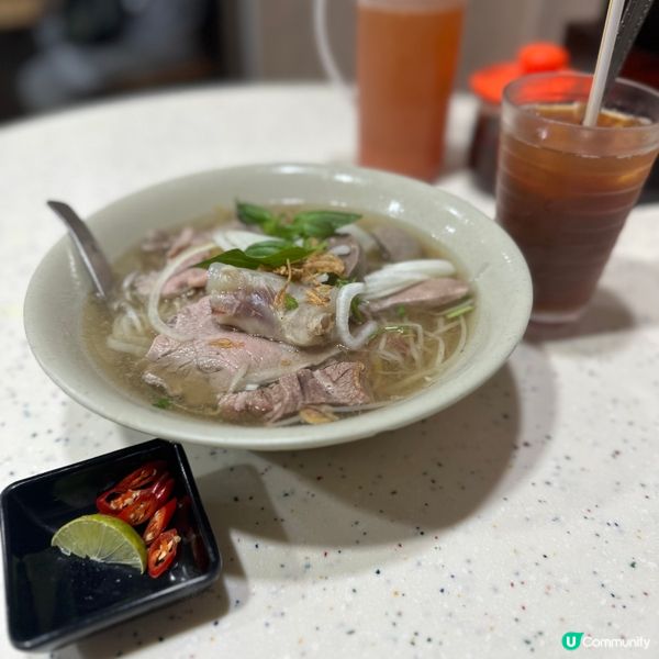 港大學生飯堂！西環越南菜小店｜街坊熟客都推薦！