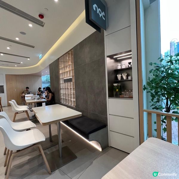 本地人氣咖啡店．招牌名物牛油果多士🥑