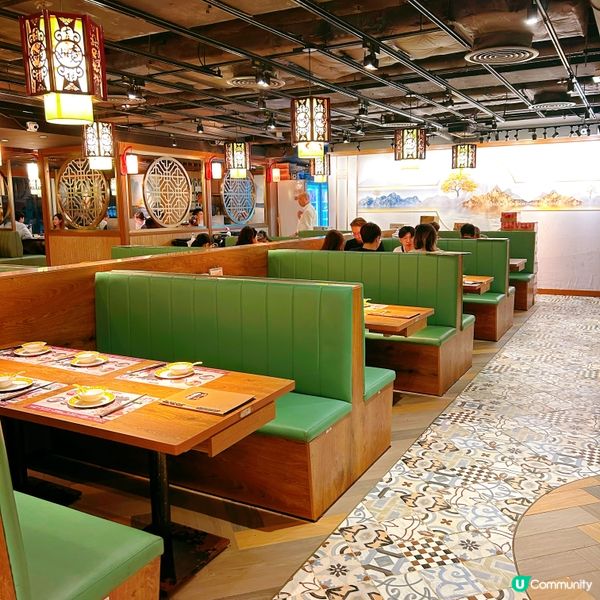 水晶鍋巴雞粒卷必食😍