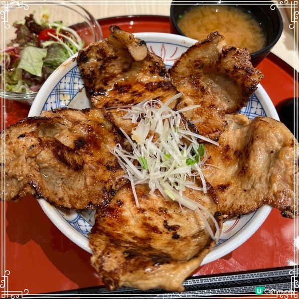 滿滿油脂·豚肉丼飯