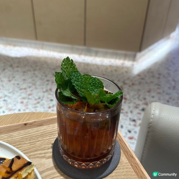茲曼尼傢俬店 踩過界開埋Café？？！！