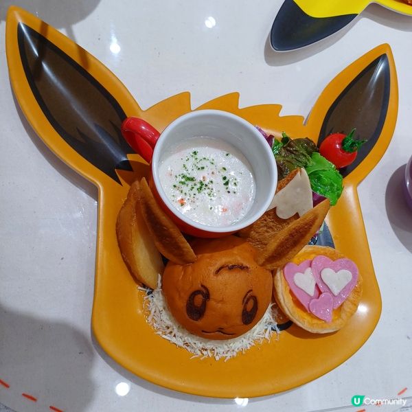 超級難預約的pokemon cafe