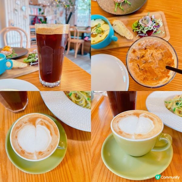 LUNCH TIME全場滿座，仲有唔少人等緊位😳