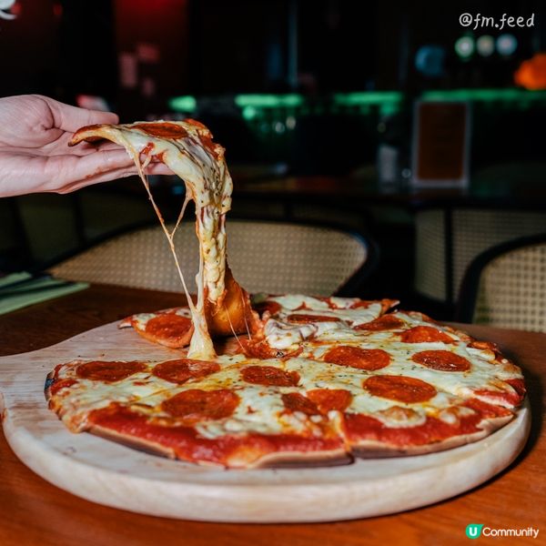 自許瘋狂的隱世多國菜特色酒吧