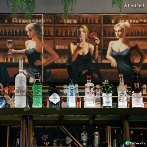 自許瘋狂的隱世多國菜特色酒吧