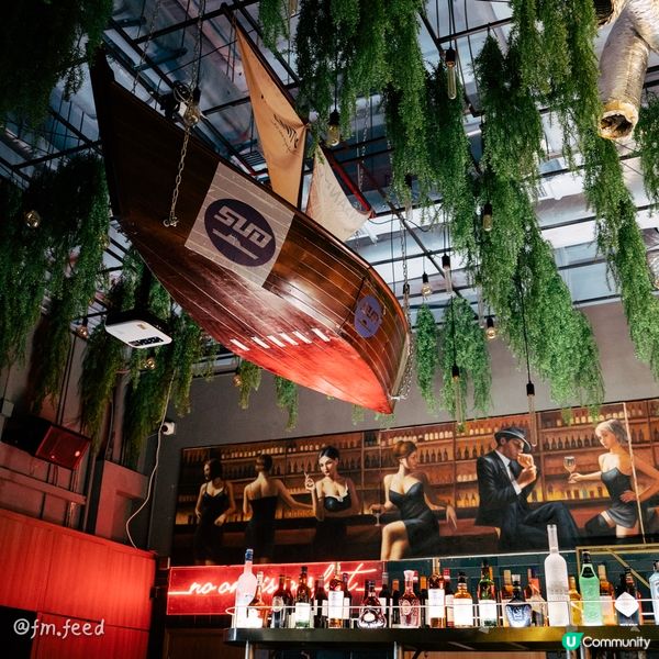 自許瘋狂的隱世多國菜特色酒吧