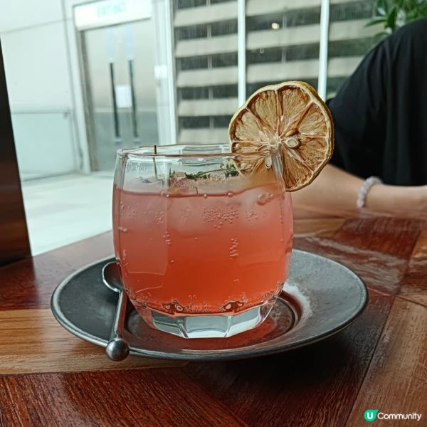 屯門碼頭區少有的氣質cafe