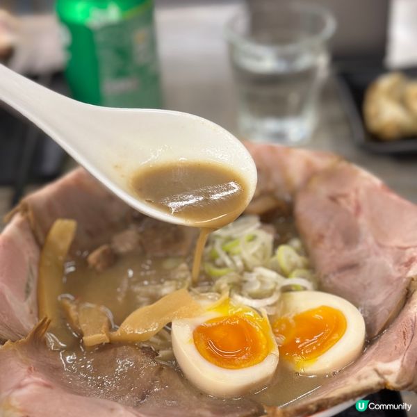 肉食控不能錯過！3倍叉燒鋪滿碗邊