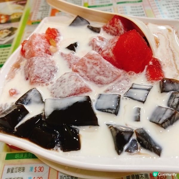 以前門口排長龍糖水舖