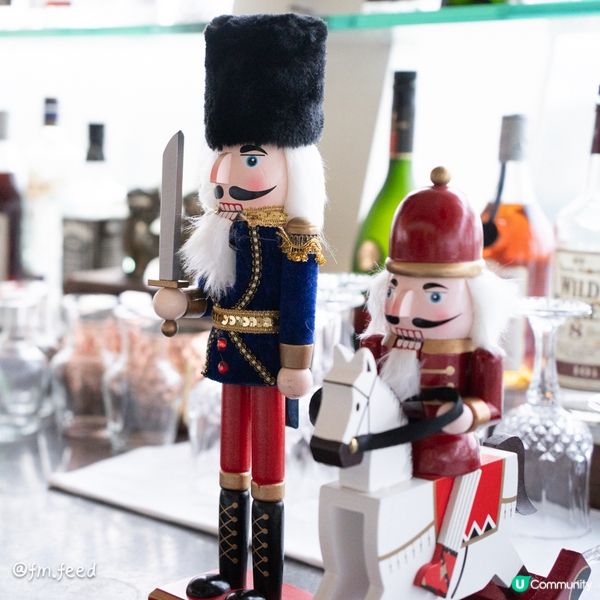 難忘嘅360度全景，配上聖誕主題雞尾酒🍸