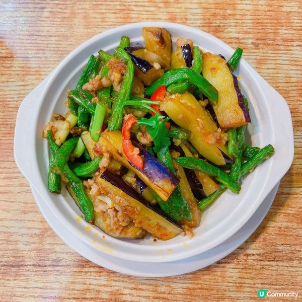 豉汁白鱔煲仔飯，啲飯吸盡豉汁同白鱔嘅香味👅