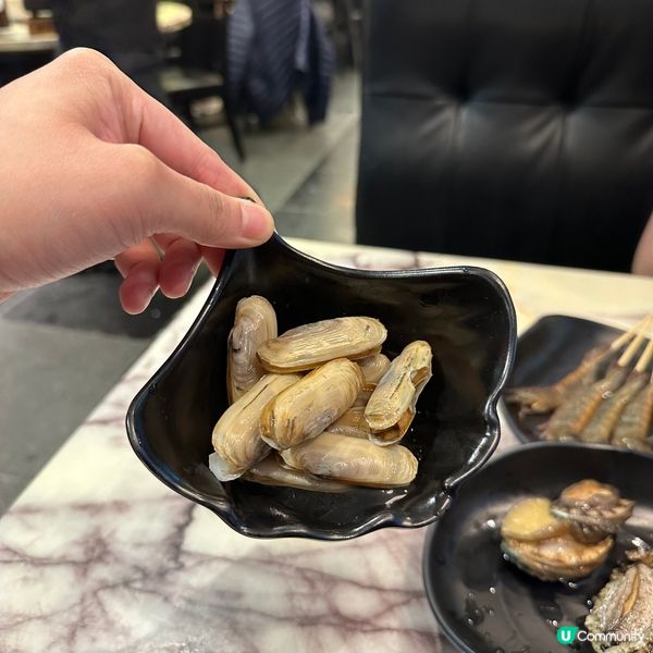 生猛活海鮮！食足150分鐘．任食海鮮火鍋