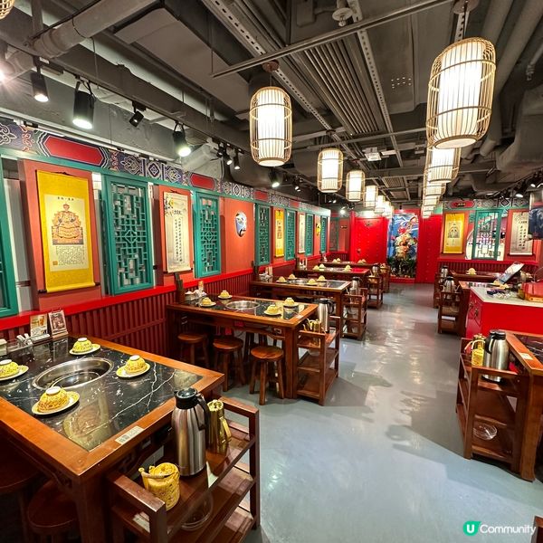 古代宮廷風！正宗川式麻辣火鍋風味