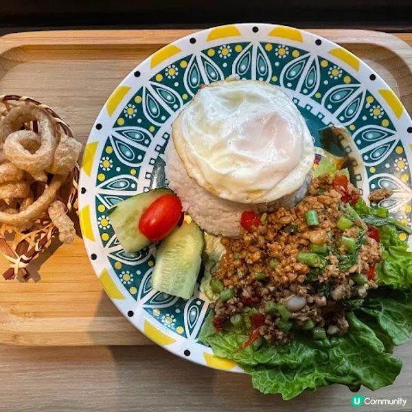 【銅鑼灣美食💛】希雲街Peek-A-Chill 開揚泰菜超高質 黃金地段親民價錢 78蚊起有交易 CHILL爆足料好味道！