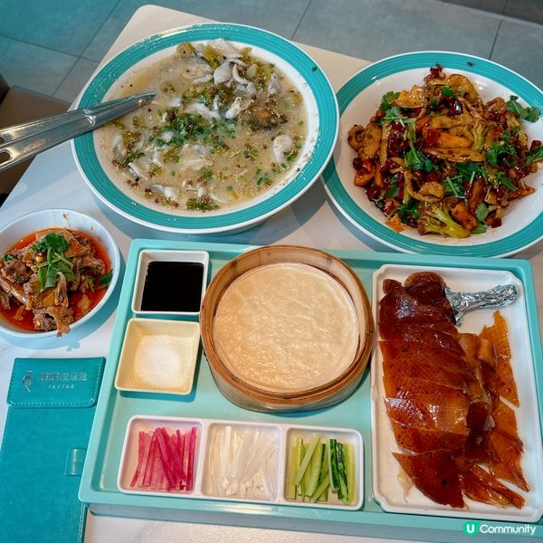 人氣大熱嘅姚姚酸菜魚✨