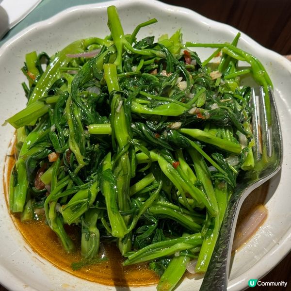 最近去咗尖沙咀搵食，今次要同大家推介一間超靚嘅泰國菜館——新...