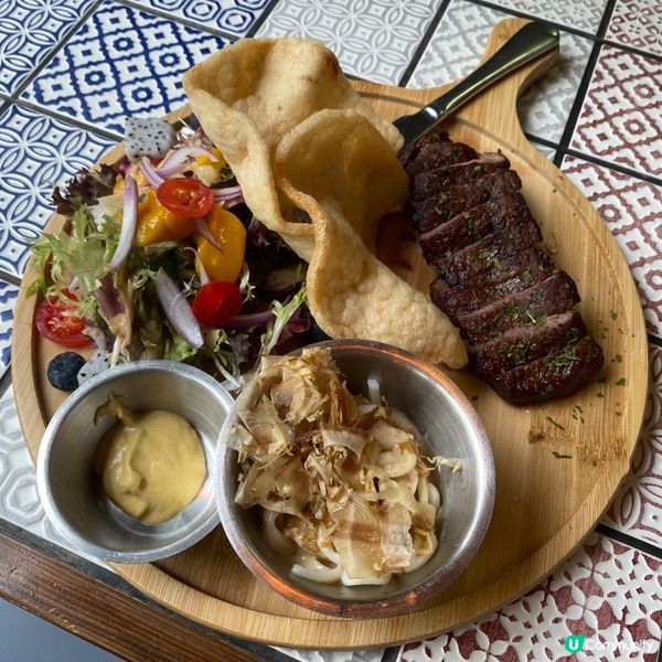 滋味同時玩味十足的多國菜餐廳