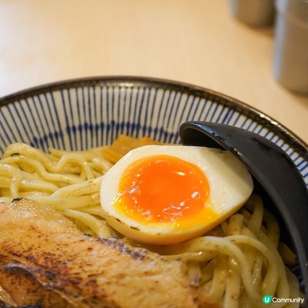 見到一生懸麵旺角店出左期間限定蠔湯沾麵，放假即刻去食😝