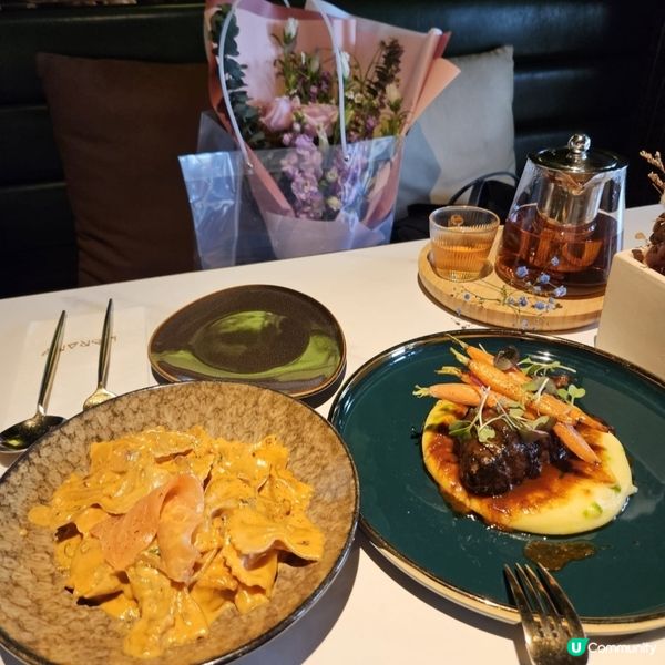 圖書館都可以食野?!?