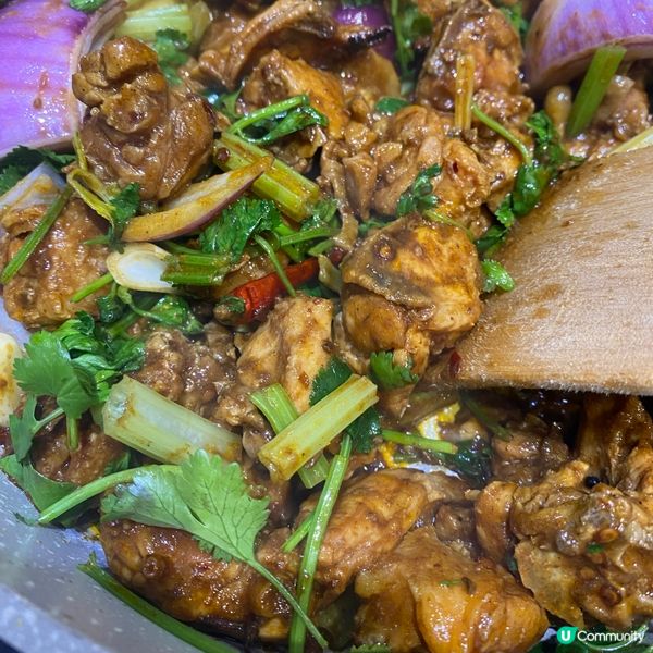 豪食足5 Round 嘅無限時火鍋盛宴🍲